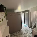 Maison Eclusiere Le Coup De Pompe Hostel Meilhan-sur-Garonne