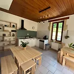Maison Eclusiere Le Coup De Pompe