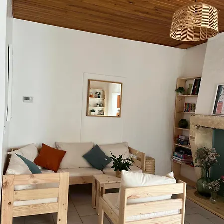 Maison Eclusiere Le Coup De Pompe Auberge de jeunesse