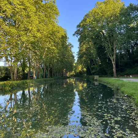 Hostel Maison Eclusiere Le Coup De Pompe *