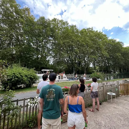 Maison Eclusiere Le Coup De Pompe Ostello Meilhan-sur-Garonne
