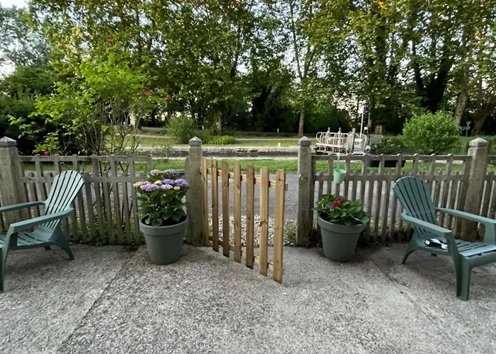 Maison Eclusiere Le Coup De Pompe *