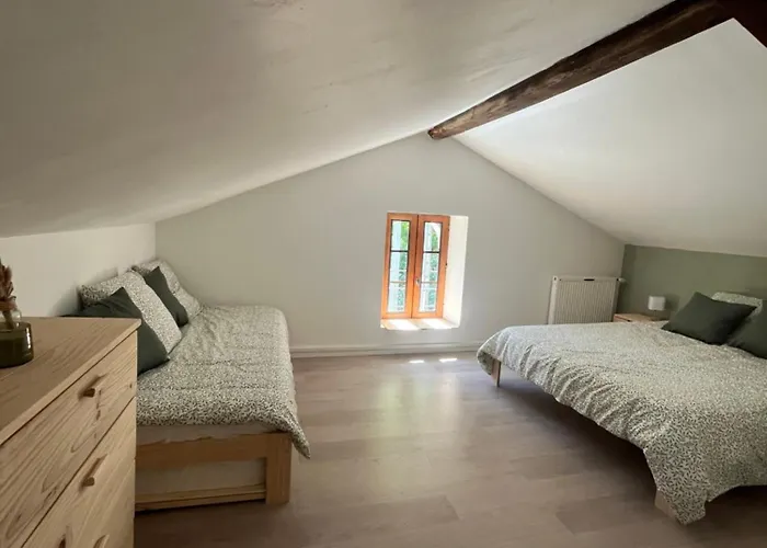 Maison Eclusiere Le Coup De Pompe Hostel