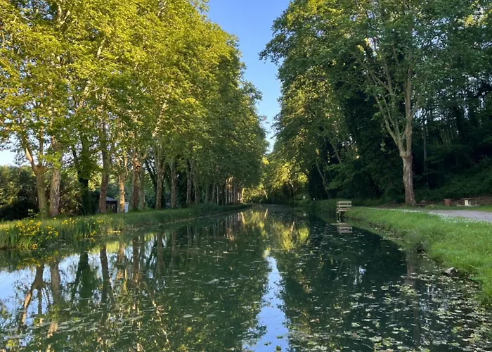Hostel Maison Eclusiere Le Coup De Pompe *