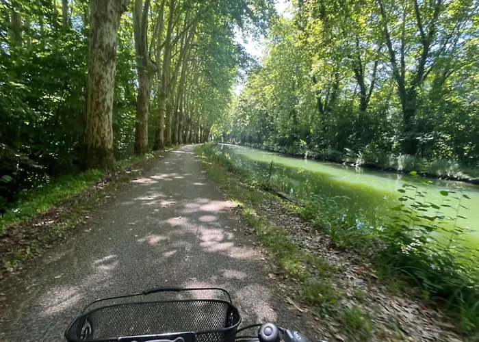 Maison Eclusiere Le Coup De Pompe *